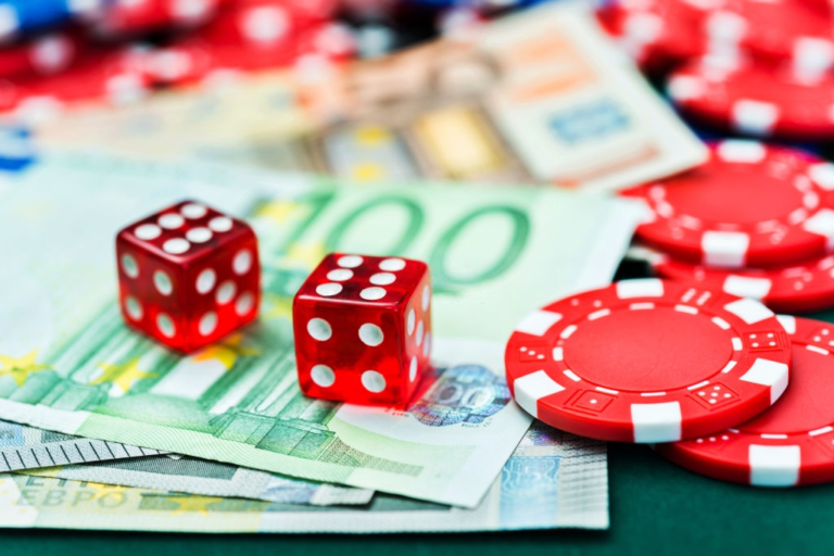 What is a casino bonus balance?