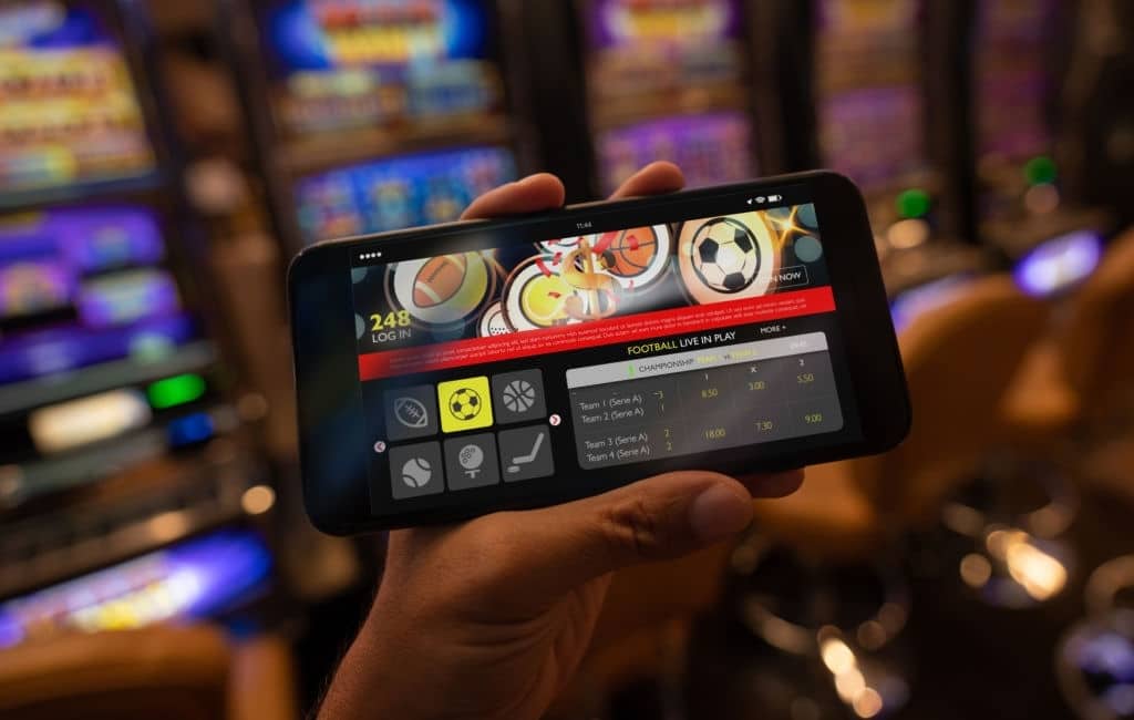 What Are Mobile Casinos and How Do They Work